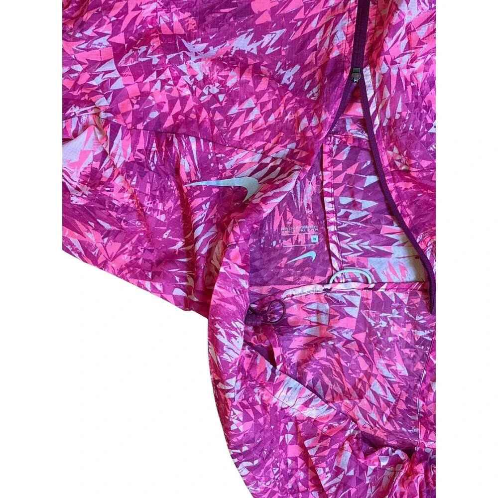 Nike Women’s Medium Lightweight Running Jacket Pink Purple Hooded Full Zip